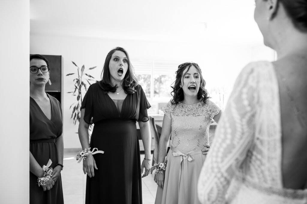 Mariage à Garidech. préparatifs, Haute-Garonne. Photographe mariage Toulouse.