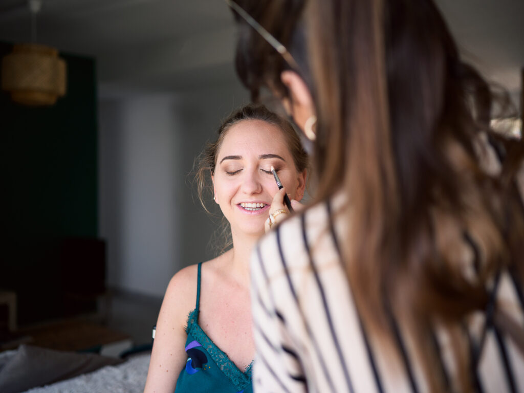 Mariage à Garidech. préparatifs, Haute-Garonne. Photographe mariage Toulouse.