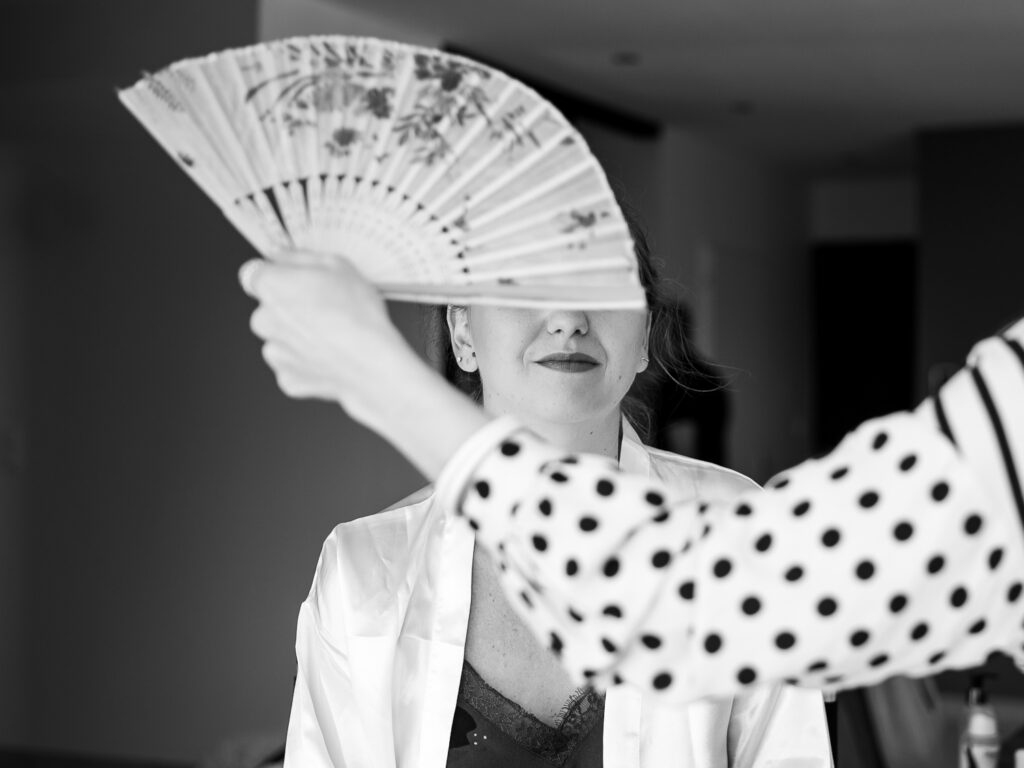Mariage à Garidech. préparatifs, Haute-Garonne. Photographe mariage Toulouse.