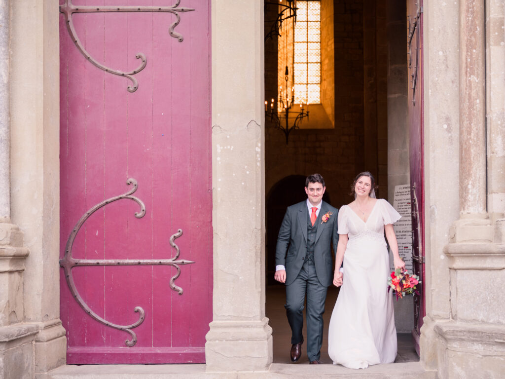 Mariage au château de Villerambert à Caunes-Minervois, Aude. Mariage à l'automne. Cérémonie religieuse à la Basilique Saint Nazaire, à la cité de Carcassonne