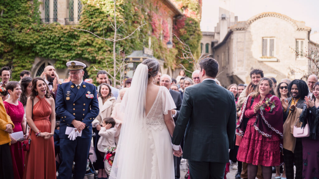 Mariage au château de Villerambert à Caunes-Minervois, Aude. Mariage à l'automne. Cérémonie religieuse à la Basilique Saint Nazaire, à la cité de Carcassonne