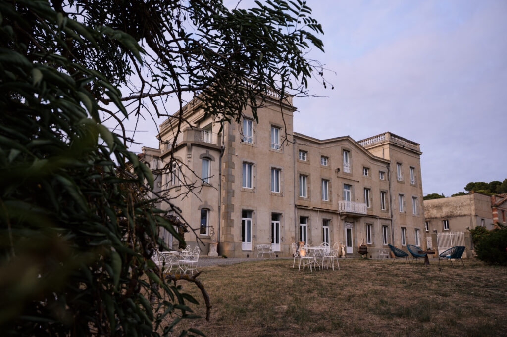 Château de La Seigne et son parc arboré à Villemoustaussou